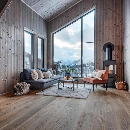 Premium Penthouse Near Strandafjellet Ski Resort & Geiranger - Panoramic Mountain Views & Sauna Stranda  Exterior photo